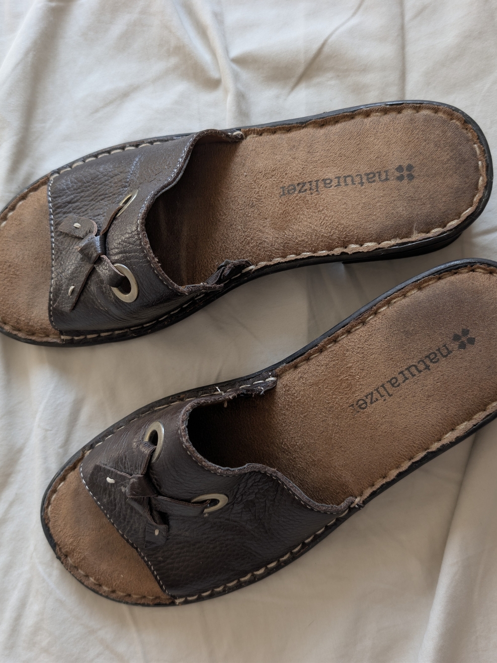 Naturalizer Y2K Women's Dark Brown Leather Slip-On Sandals